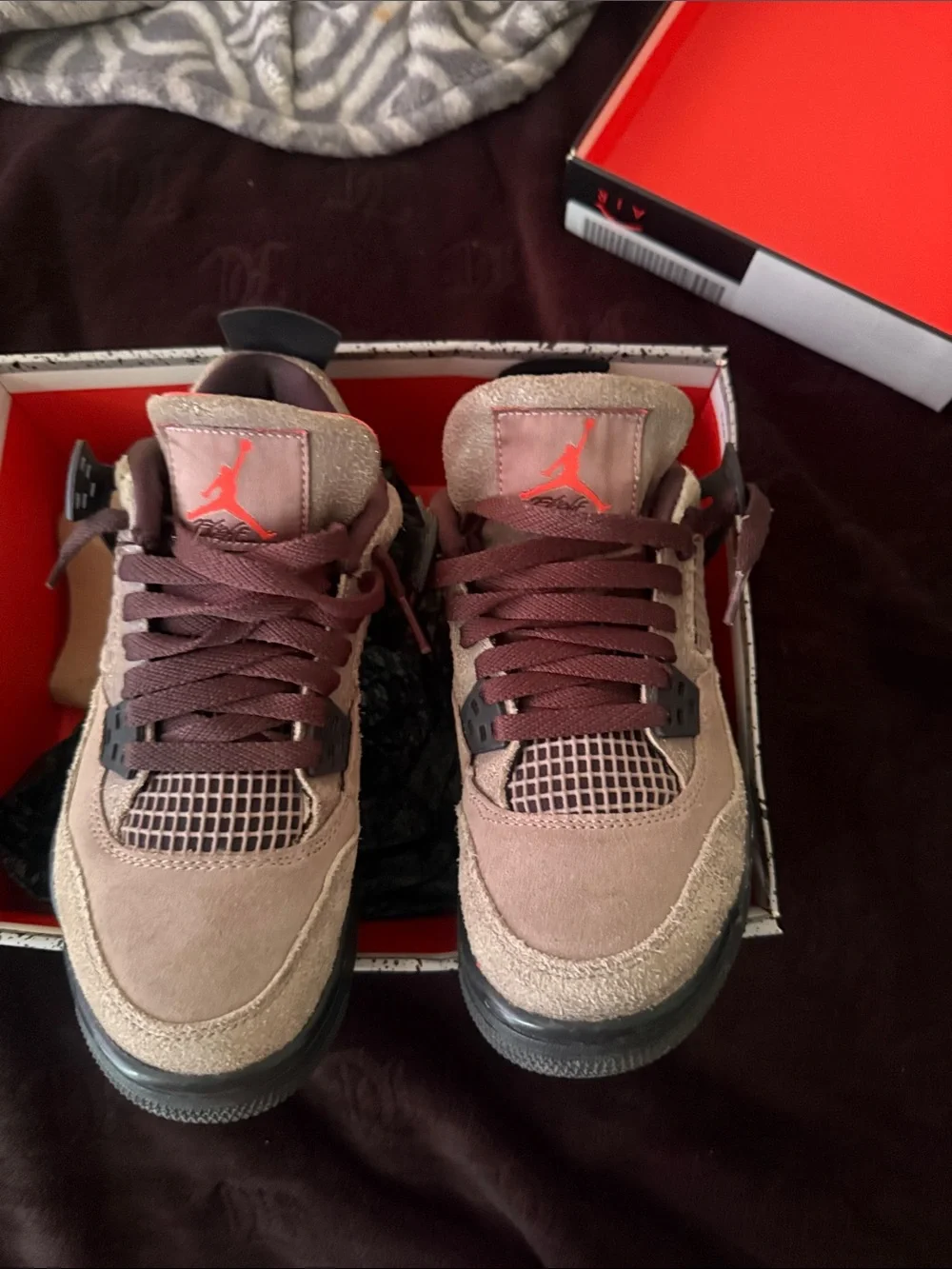 Jordan 4 Taupe Haze